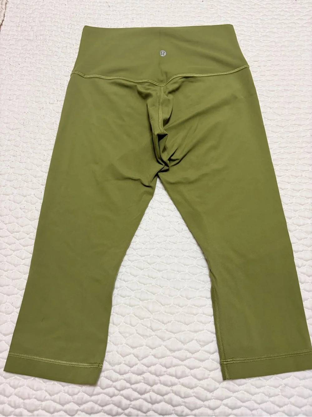lululemon athletica Olive Capri Leggings